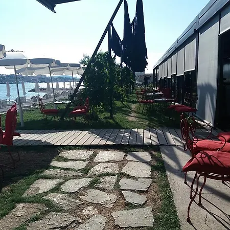 Apartment Lara Trogir Exterior photo